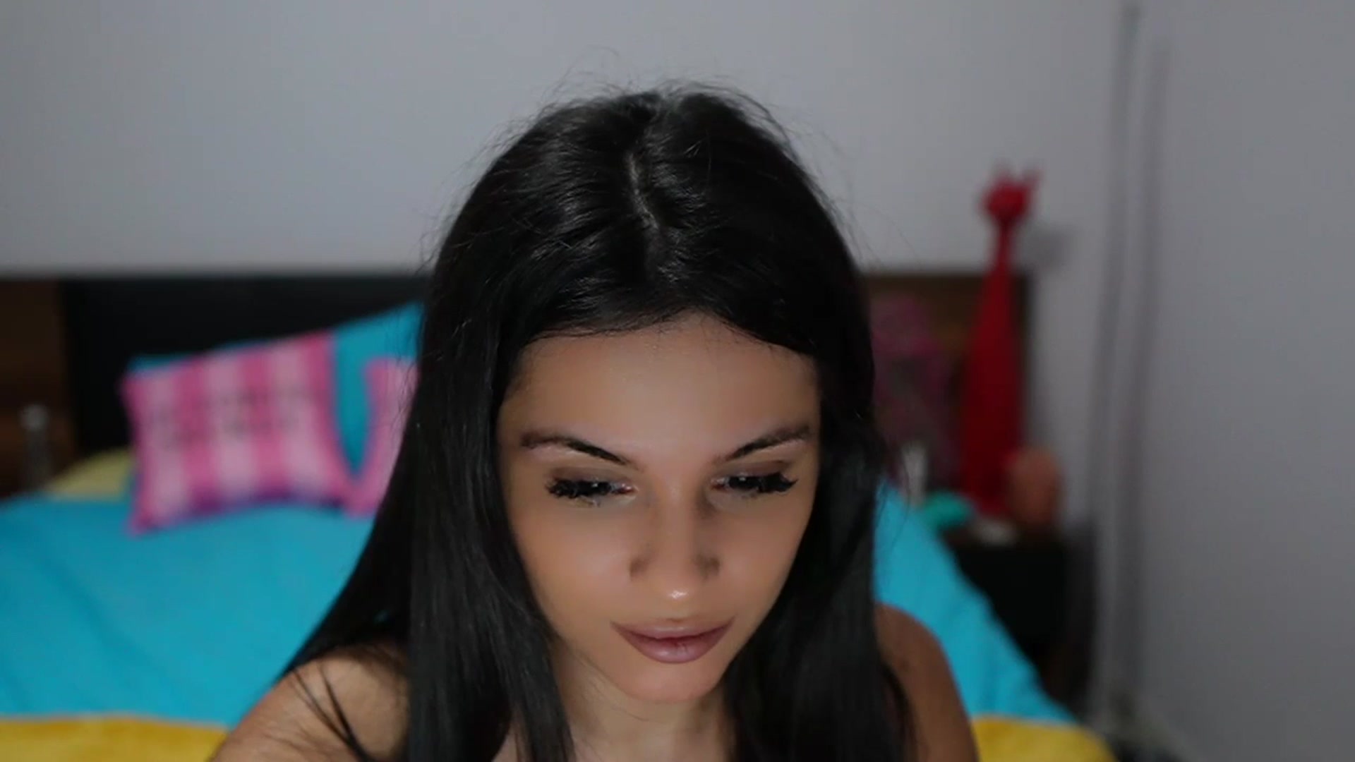Gallery image thumbnail from TinyAndrea's myfreecams stream on, 12/11/2023, 05:18 image 7 of 20