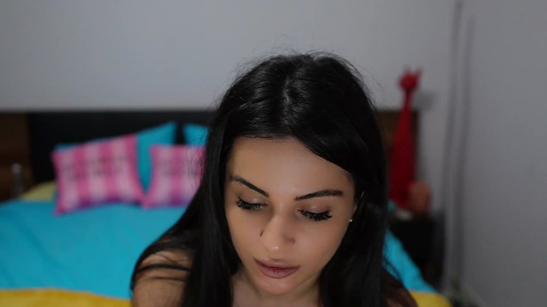 Gallery image thumbnail from TinyAndrea's myfreecams stream on, 12/11/2023, 05:18 image 2 of 20