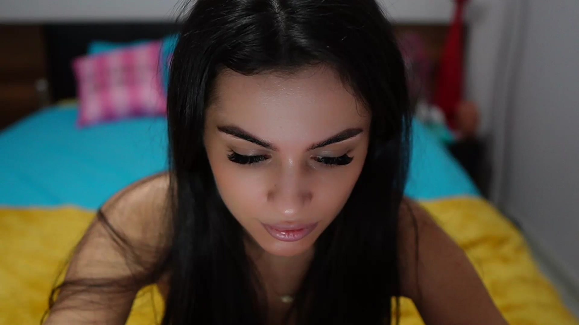Gallery image thumbnail from TinyAndrea's myfreecams stream on, 12/16/2023, 08:15 image 2 of 20