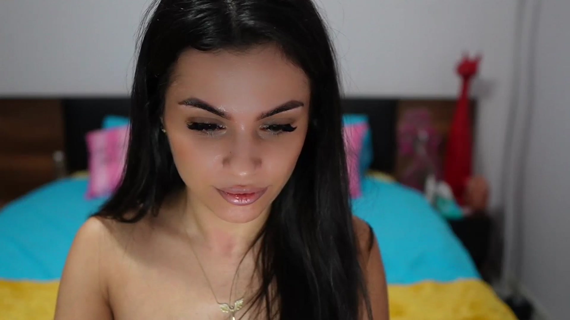 Gallery image thumbnail from TinyAndrea's myfreecams stream on, 12/16/2023, 08:15 image 13 of 20