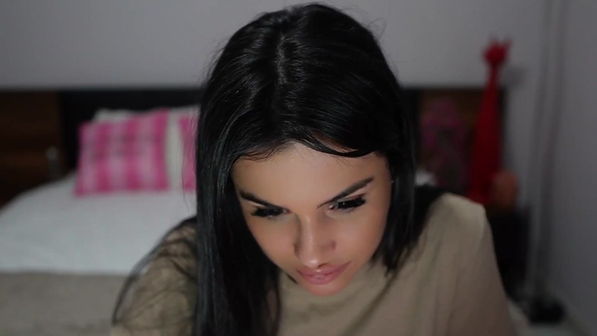 Gallery image thumbnail from TinyAndrea's myfreecams stream on, 01/13/2024, 02:32 image 18 of 20