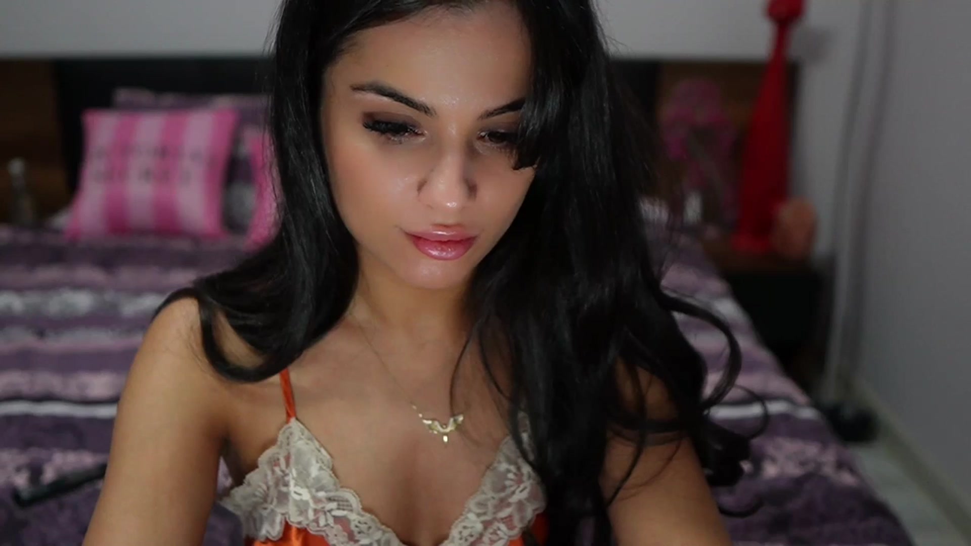Gallery image thumbnail from TinyAndrea's myfreecams stream on, 02/07/2024, 03:21 image 7 of 20