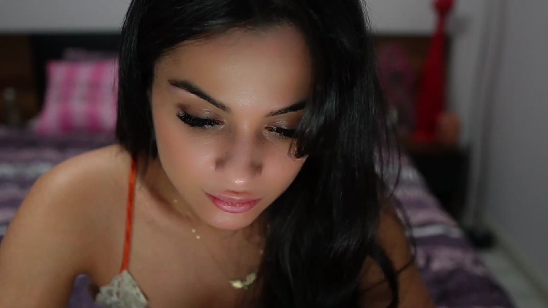 Gallery image thumbnail from TinyAndrea's myfreecams stream on, 02/07/2024, 03:21 image 8 of 20