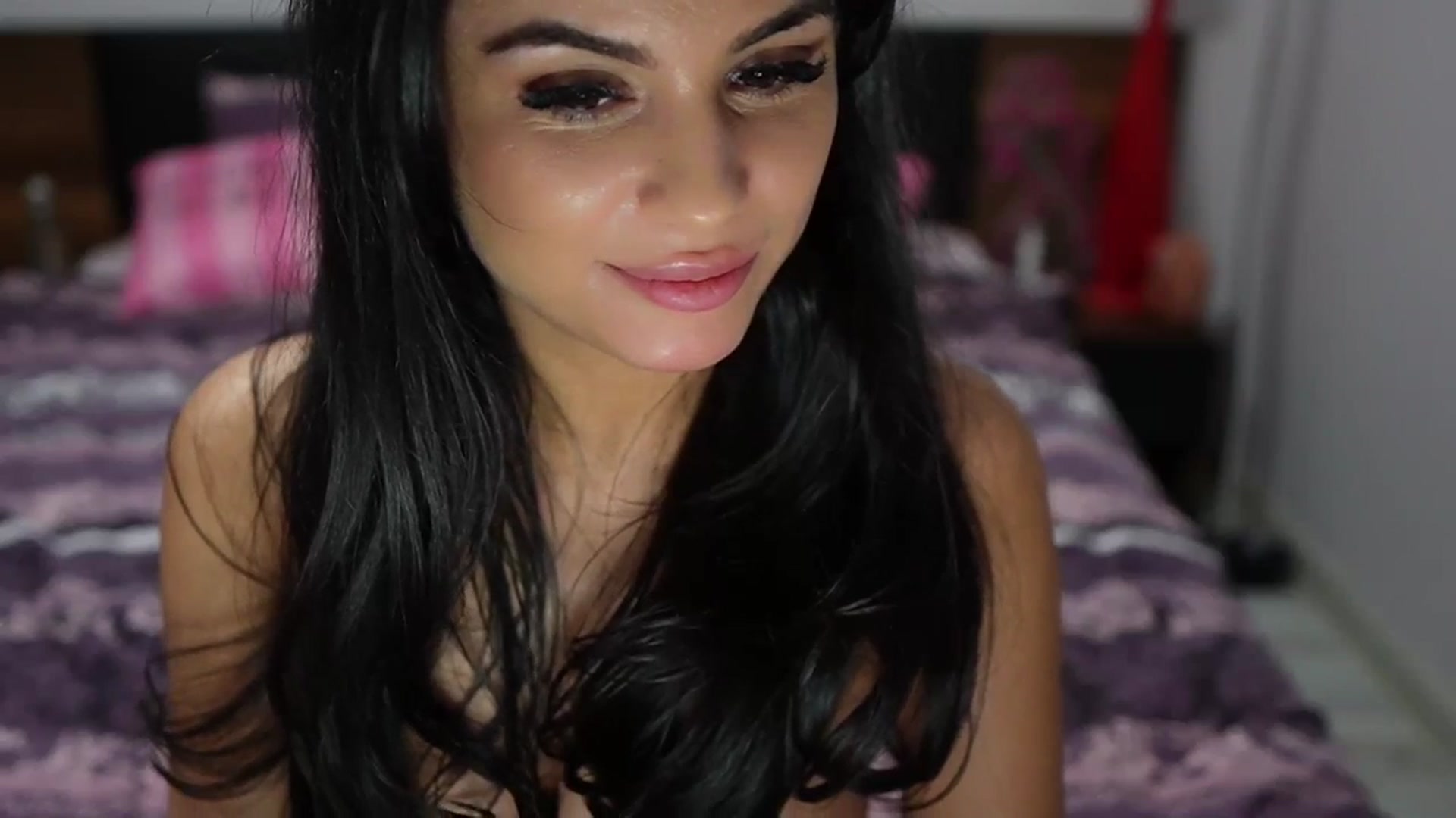 Gallery image thumbnail from TinyAndrea's myfreecams stream on, 02/09/2024, 03:31 image 14 of 20