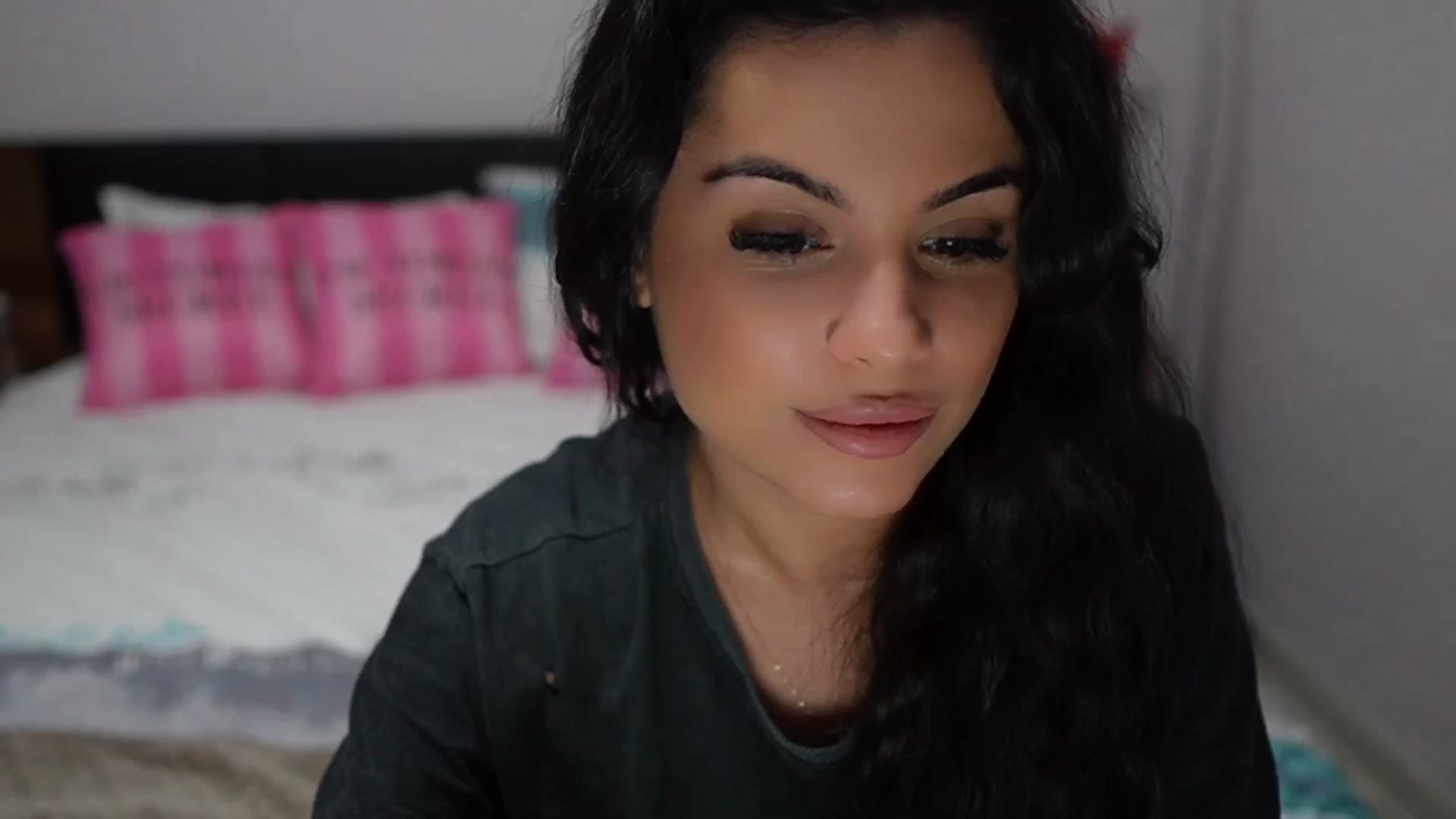Gallery image thumbnail from TinyAndrea's myfreecams stream on, 02/19/2024, 03:16 image 8 of 20