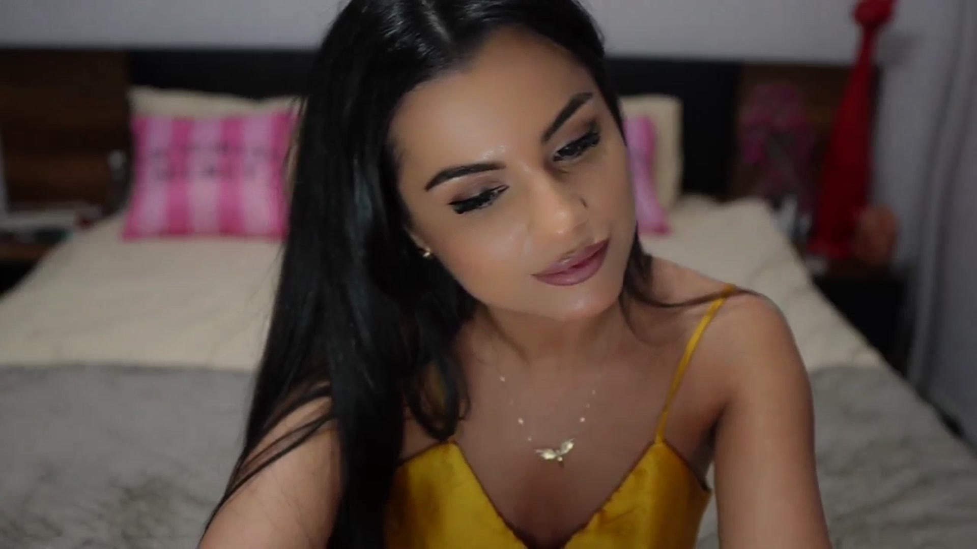 Gallery image thumbnail from TinyAndrea's myfreecams stream on, 03/10/2024, 02:38 image 9 of 20