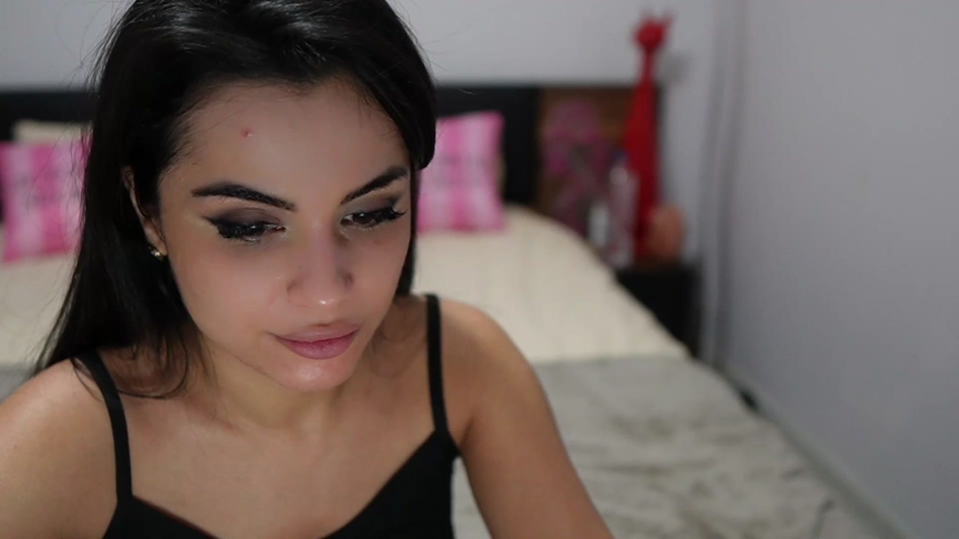 Gallery image thumbnail from TinyAndrea's myfreecams stream on, 03/17/2024, 04:23 image 16 of 20