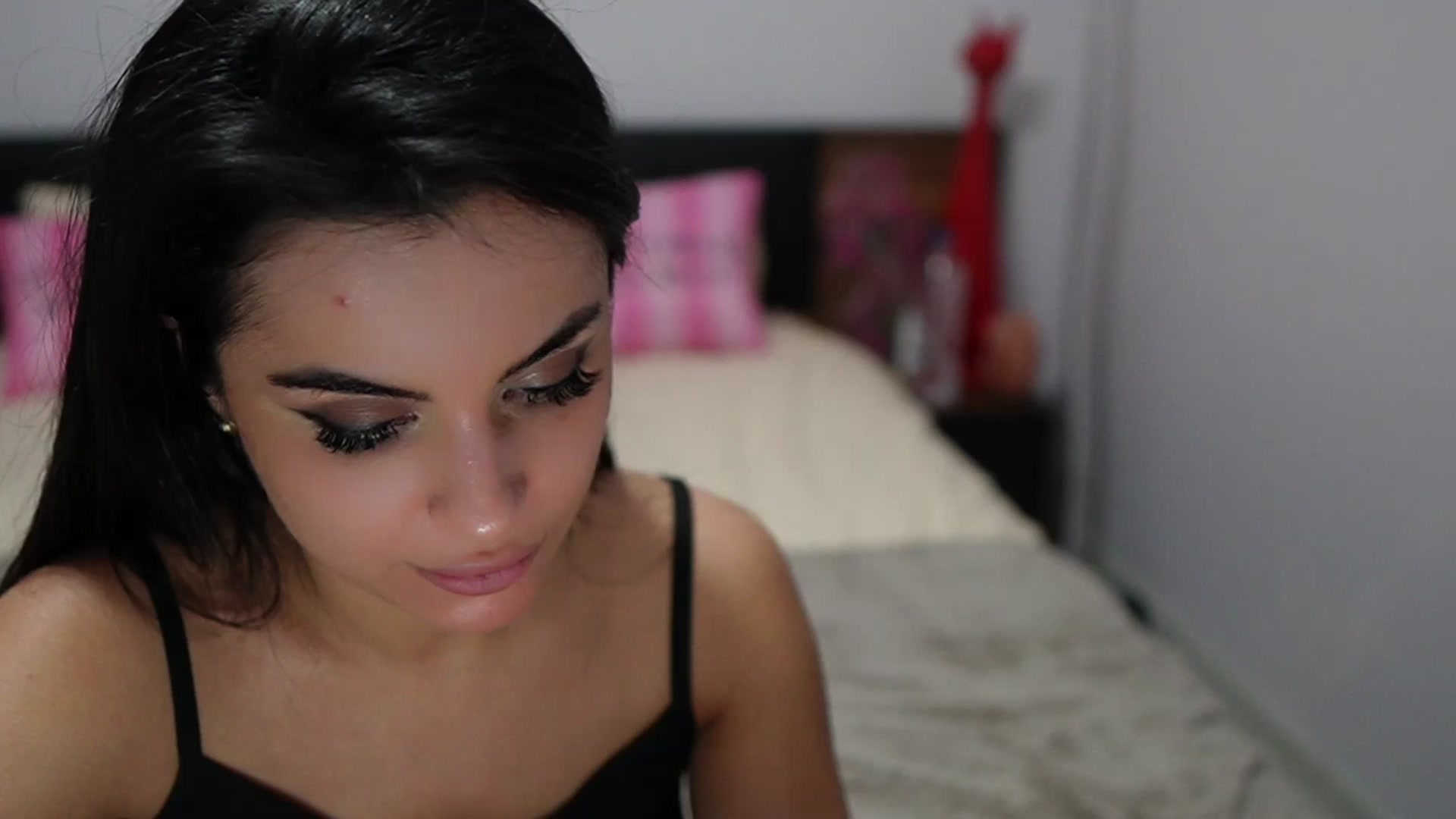 Gallery image thumbnail from TinyAndrea's myfreecams stream on, 03/17/2024, 04:23 image 17 of 20