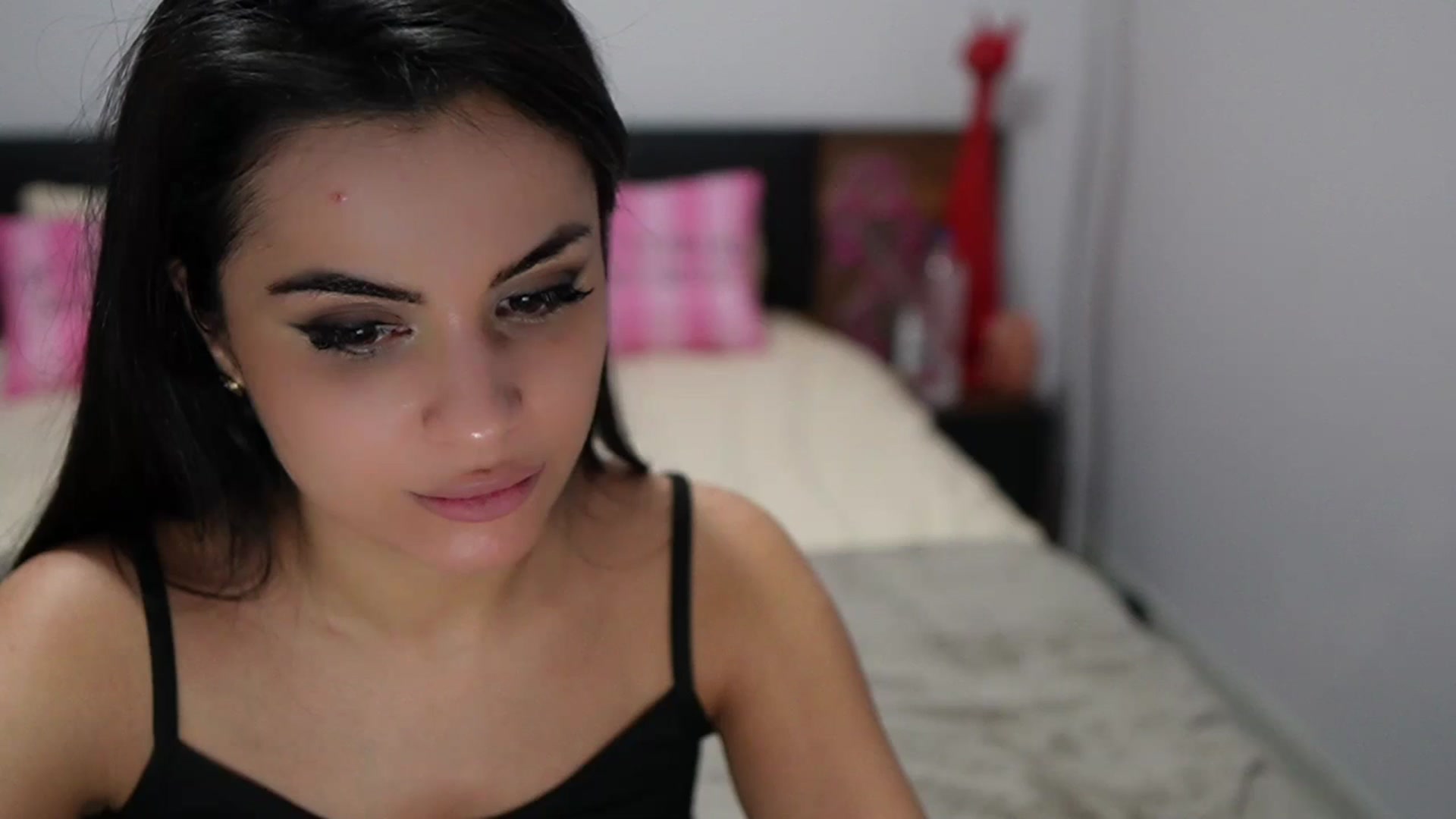 Gallery image thumbnail from TinyAndrea's myfreecams stream on, 03/17/2024, 04:23 image 19 of 20
