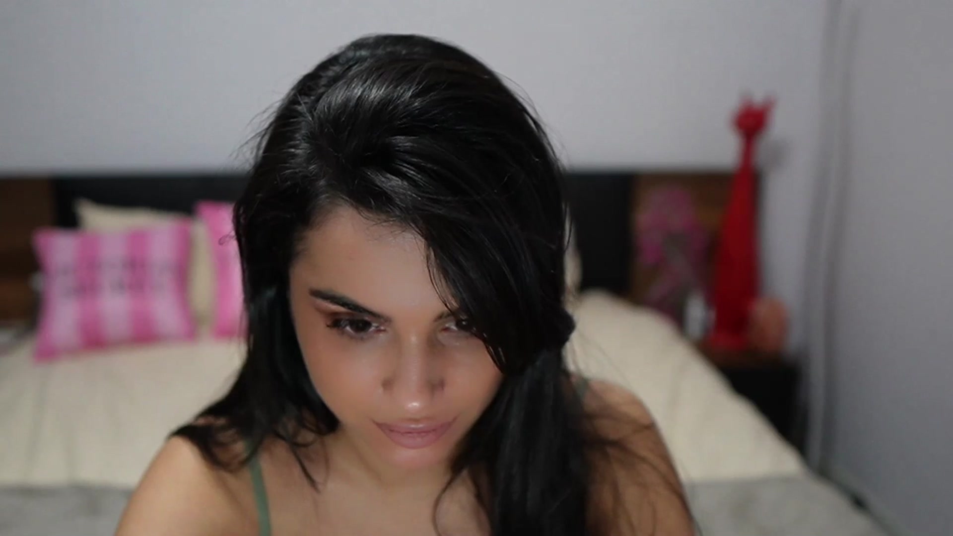 Gallery image thumbnail from TinyAndrea's myfreecams stream on, 03/19/2024, 05:37 image 13 of 20