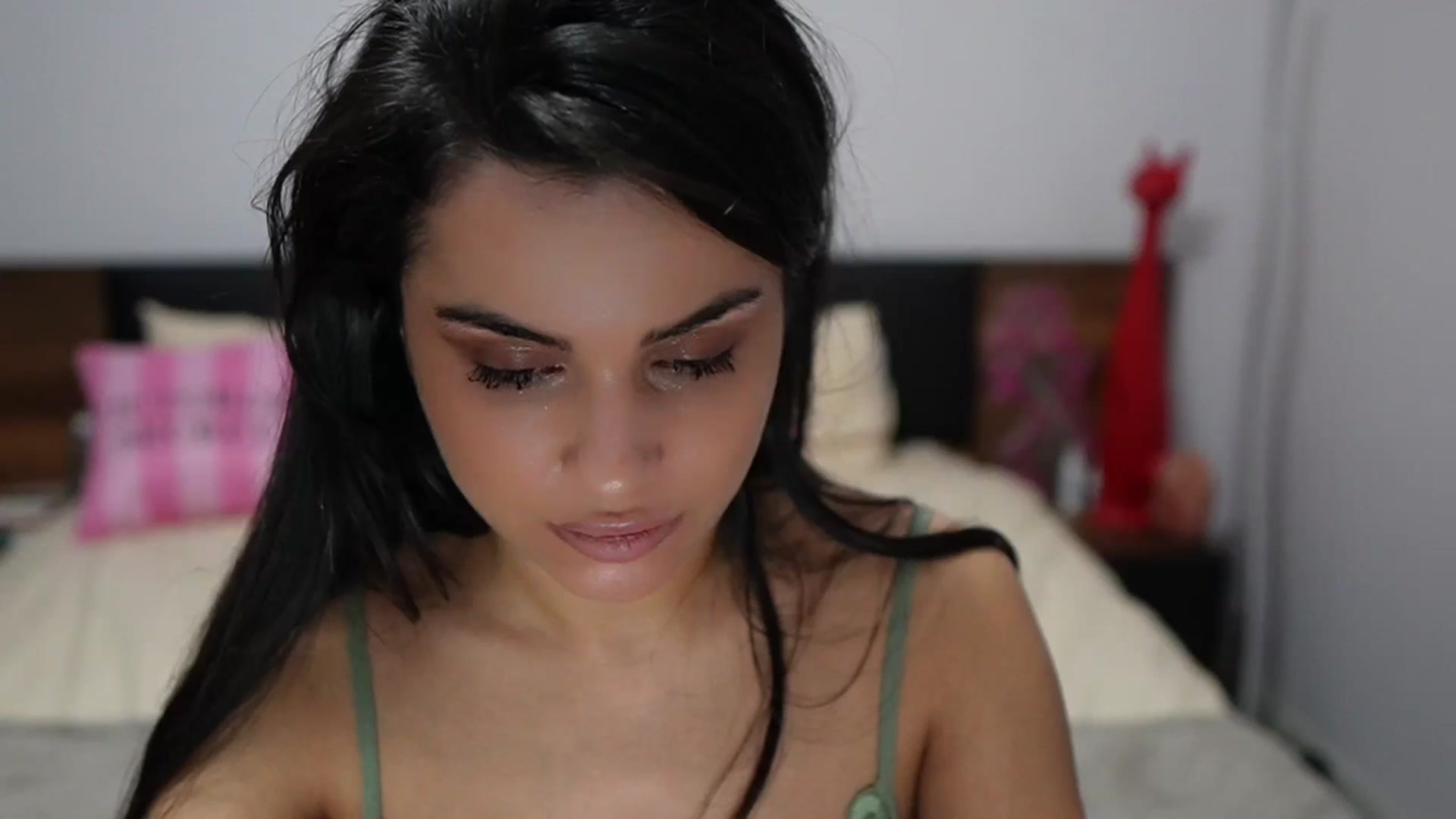 Gallery image thumbnail from TinyAndrea's myfreecams stream on, 03/19/2024, 05:37 image 9 of 20
