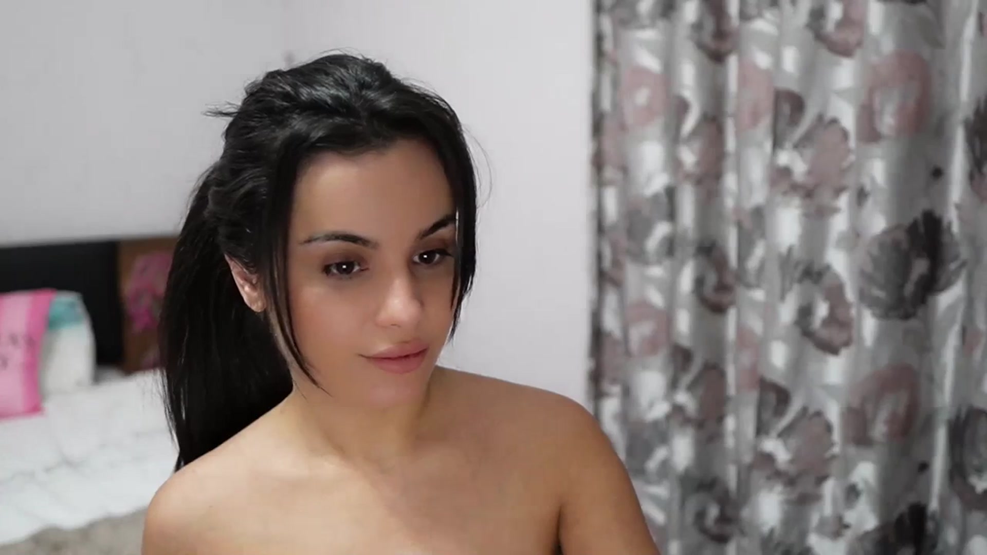 Gallery image thumbnail from TinyAndrea's myfreecams stream on, 03/22/2024, 04:03 image 8 of 20