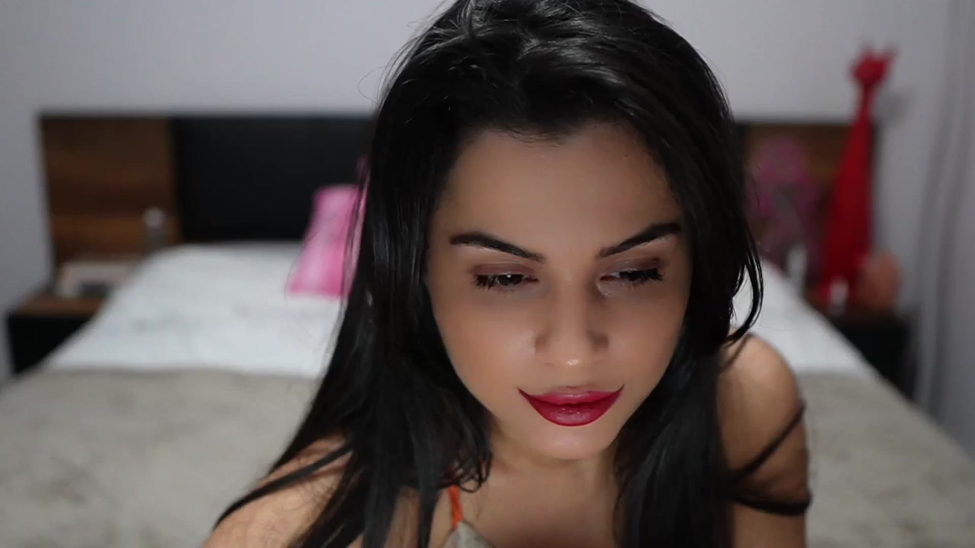 Gallery image thumbnail from TinyAndrea's myfreecams stream on, 03/26/2024, 02:44 image 1 of 20