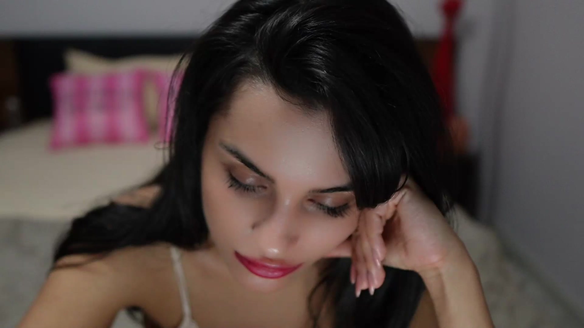 Gallery image thumbnail from TinyAndrea's myfreecams stream on, 04/12/2024, 01:37 image 17 of 20