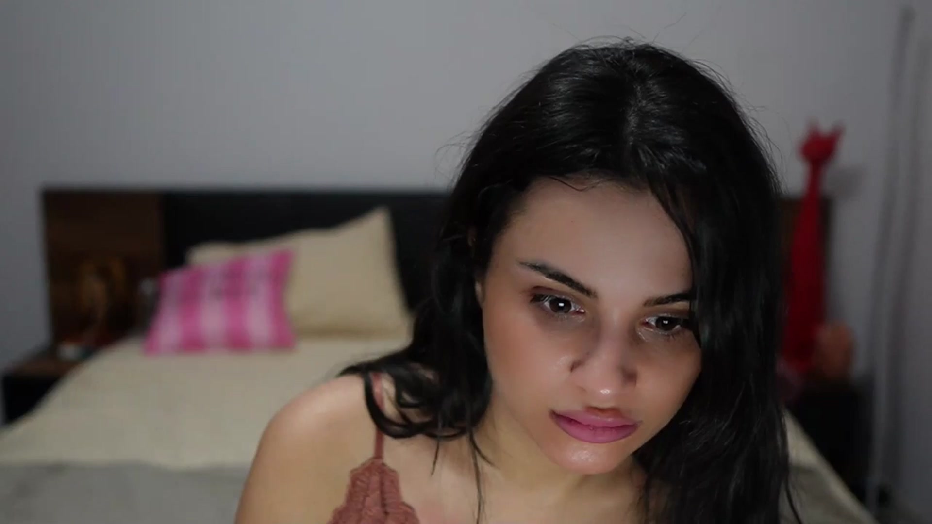 Gallery image thumbnail from TinyAndrea's myfreecams stream on, 04/19/2024, 24:41 image 2 of 20
