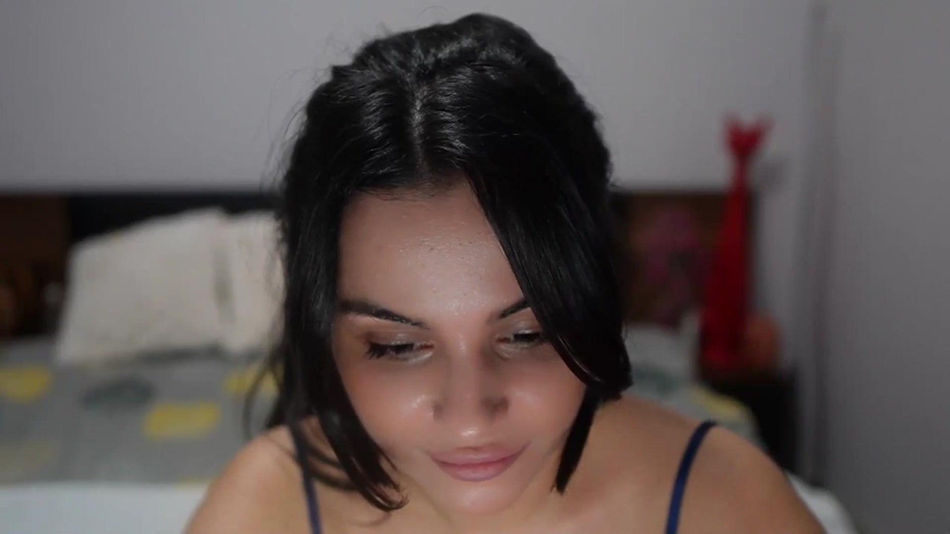 Gallery image thumbnail from TinyAndrea's myfreecams stream on, 05/16/2024, 02:25 image 7 of 20