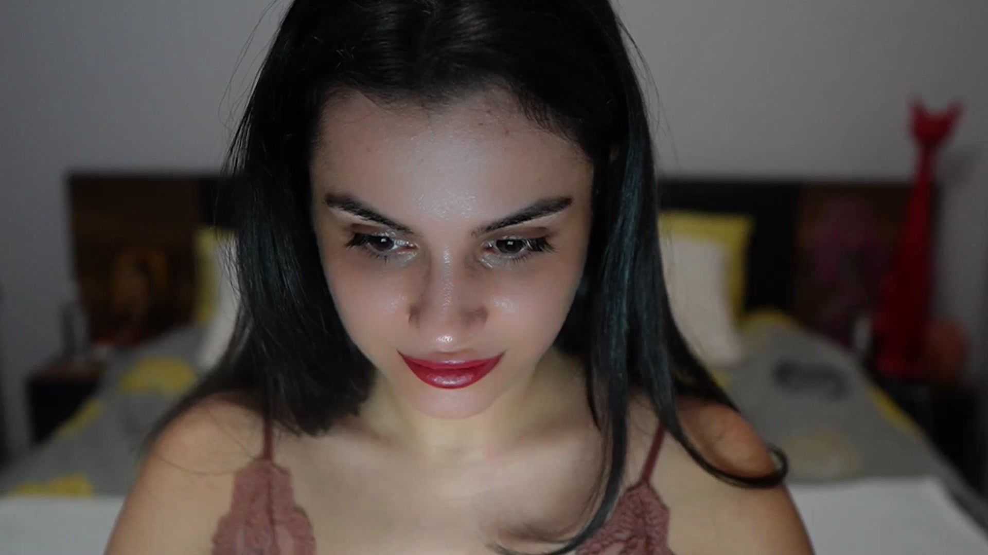 Gallery image thumbnail from TinyAndrea's myfreecams stream on, 05/20/2024, 03:28 image 10 of 20