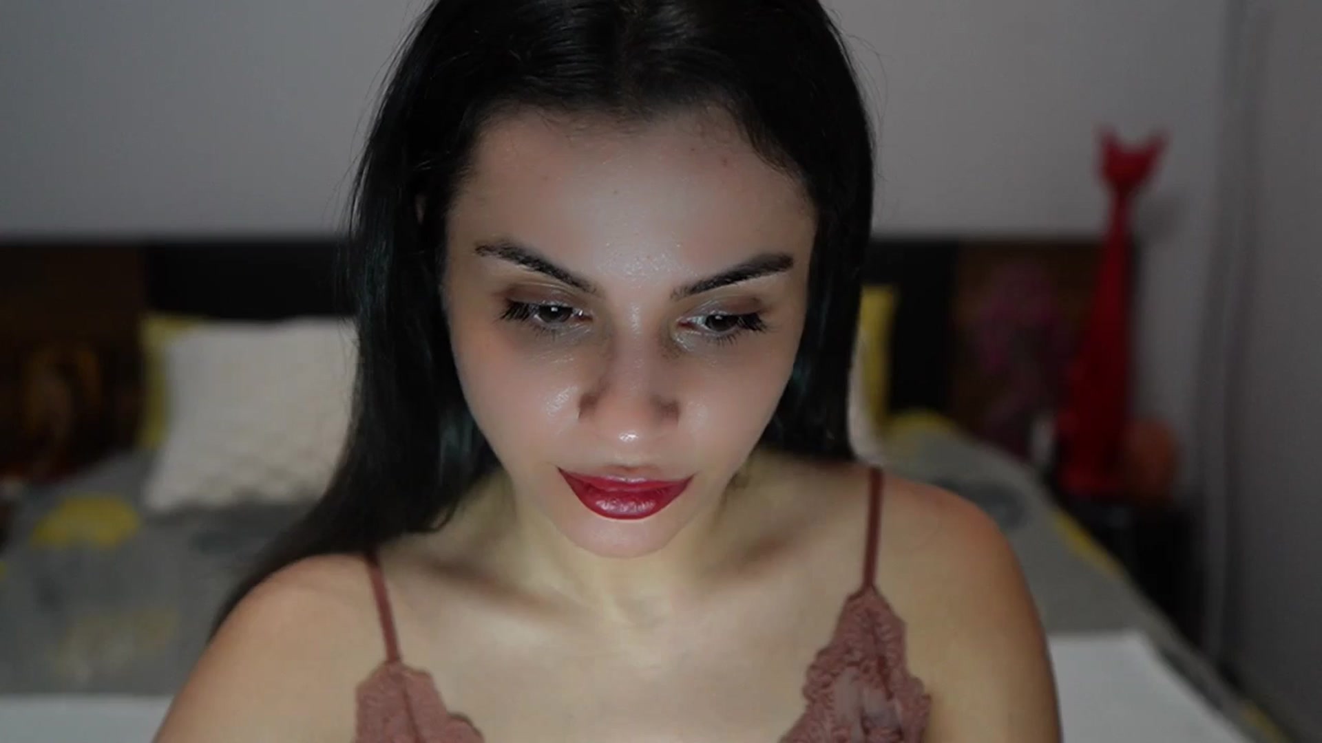 Gallery image thumbnail from TinyAndrea's myfreecams stream on, 05/20/2024, 03:28 image 15 of 20
