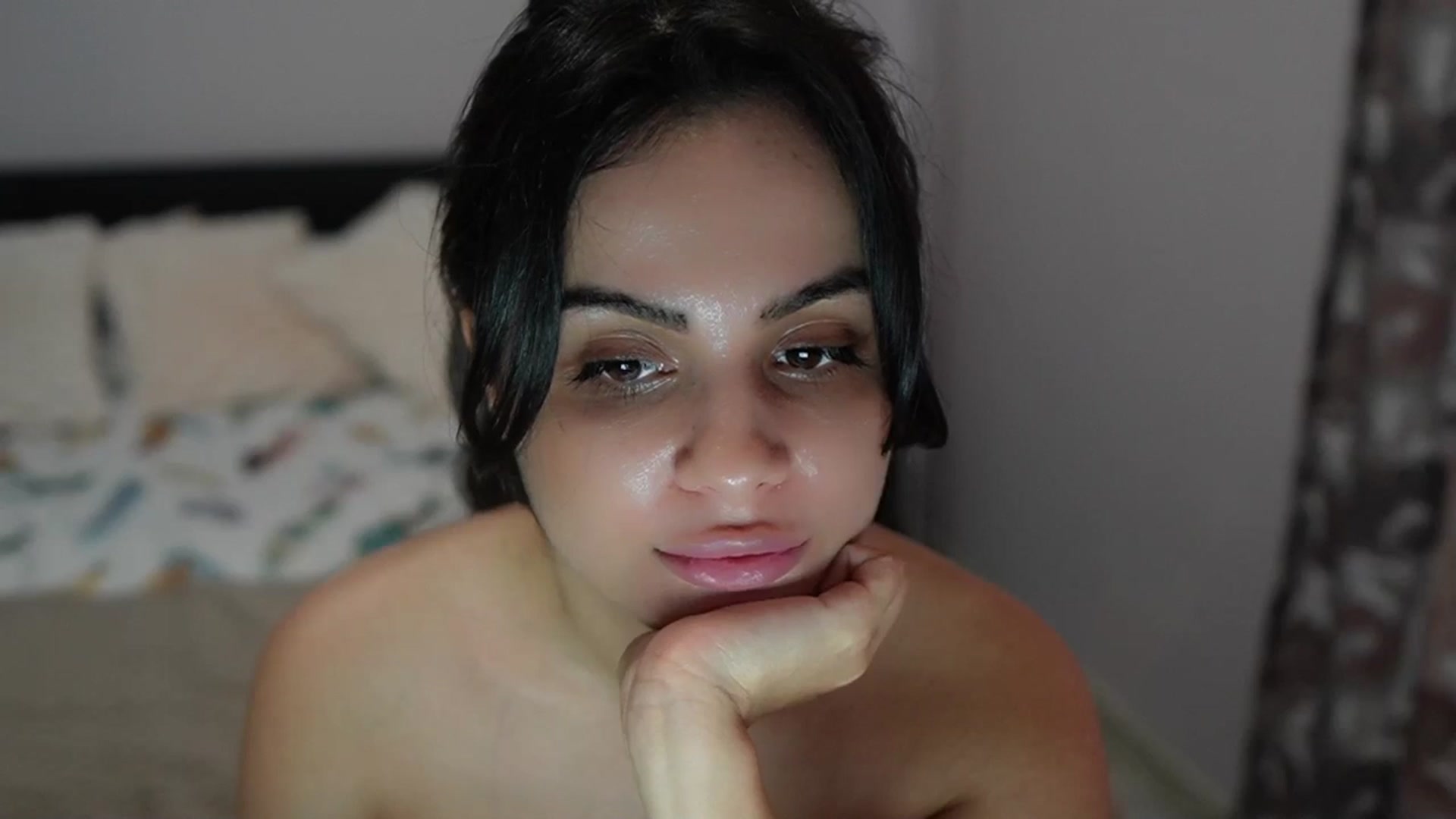 Gallery image thumbnail from TinyAndrea's myfreecams stream on, 06/28/2024, 05:34 image 13 of 20