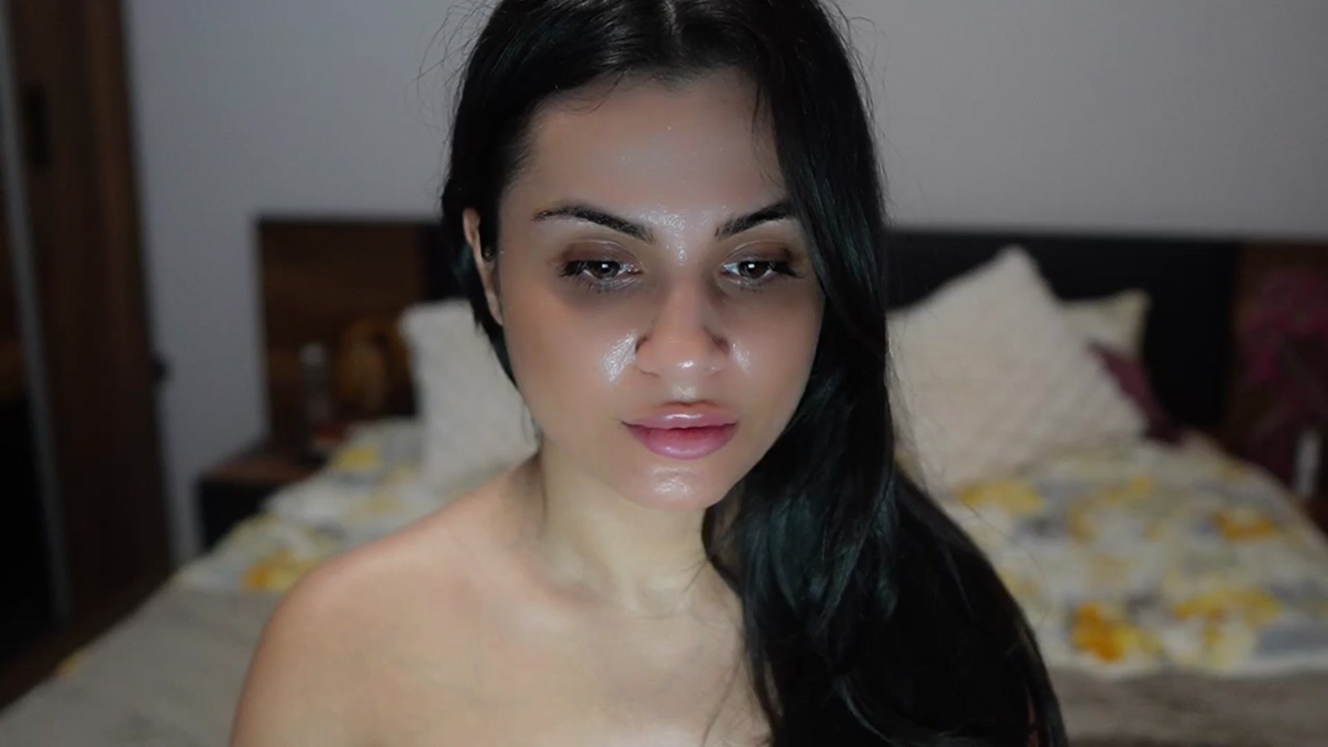 Gallery image thumbnail from TinyAndrea's myfreecams stream on, 07/29/2024, 04:40 image 14 of 20