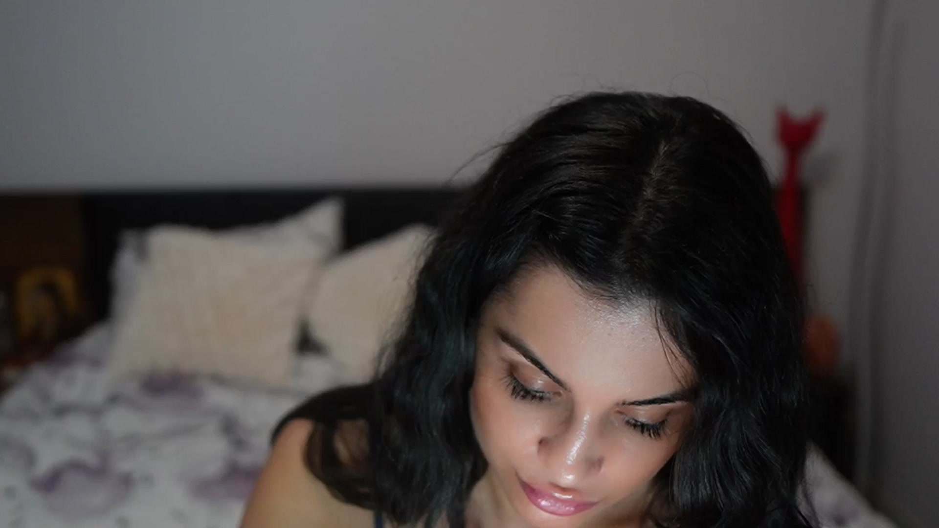 Gallery image thumbnail from TinyAndrea's myfreecams stream on, 08/10/2024, 02:43 image 17 of 20