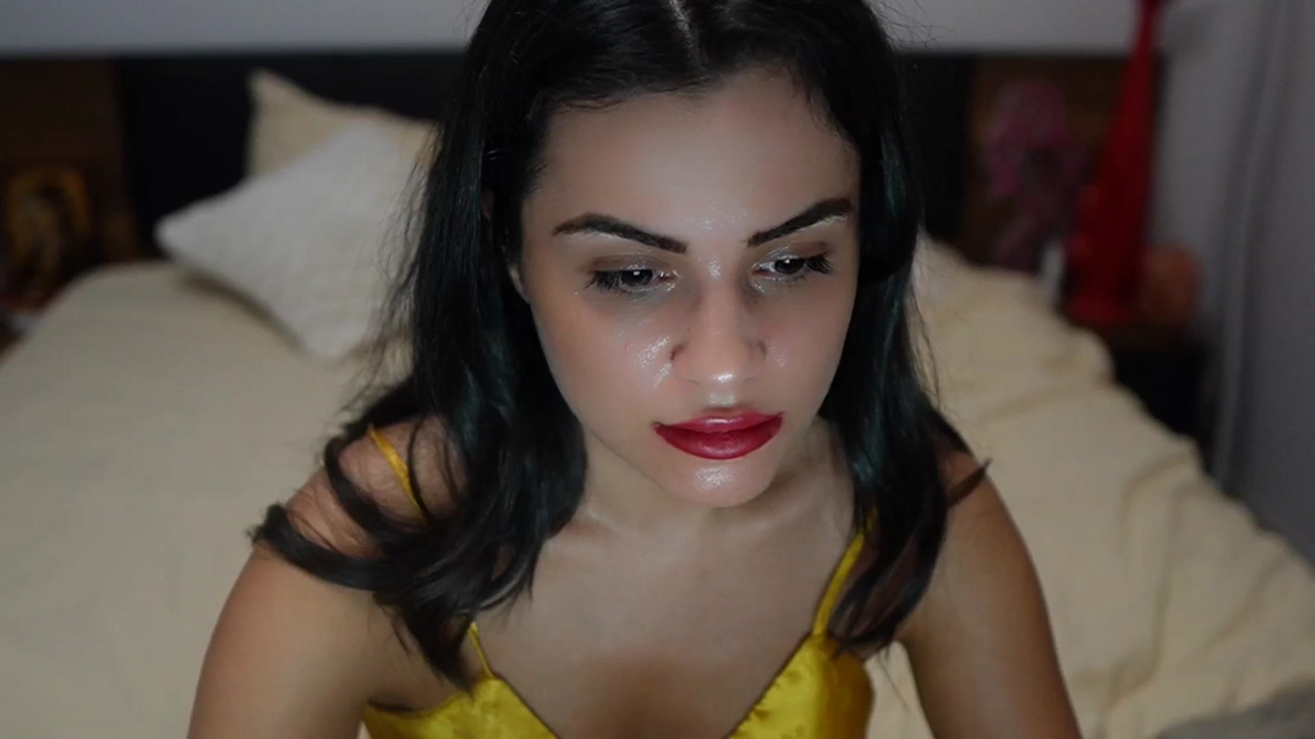Gallery image thumbnail from TinyAndrea's myfreecams stream on, 08/25/2024, 01:36 image 15 of 20