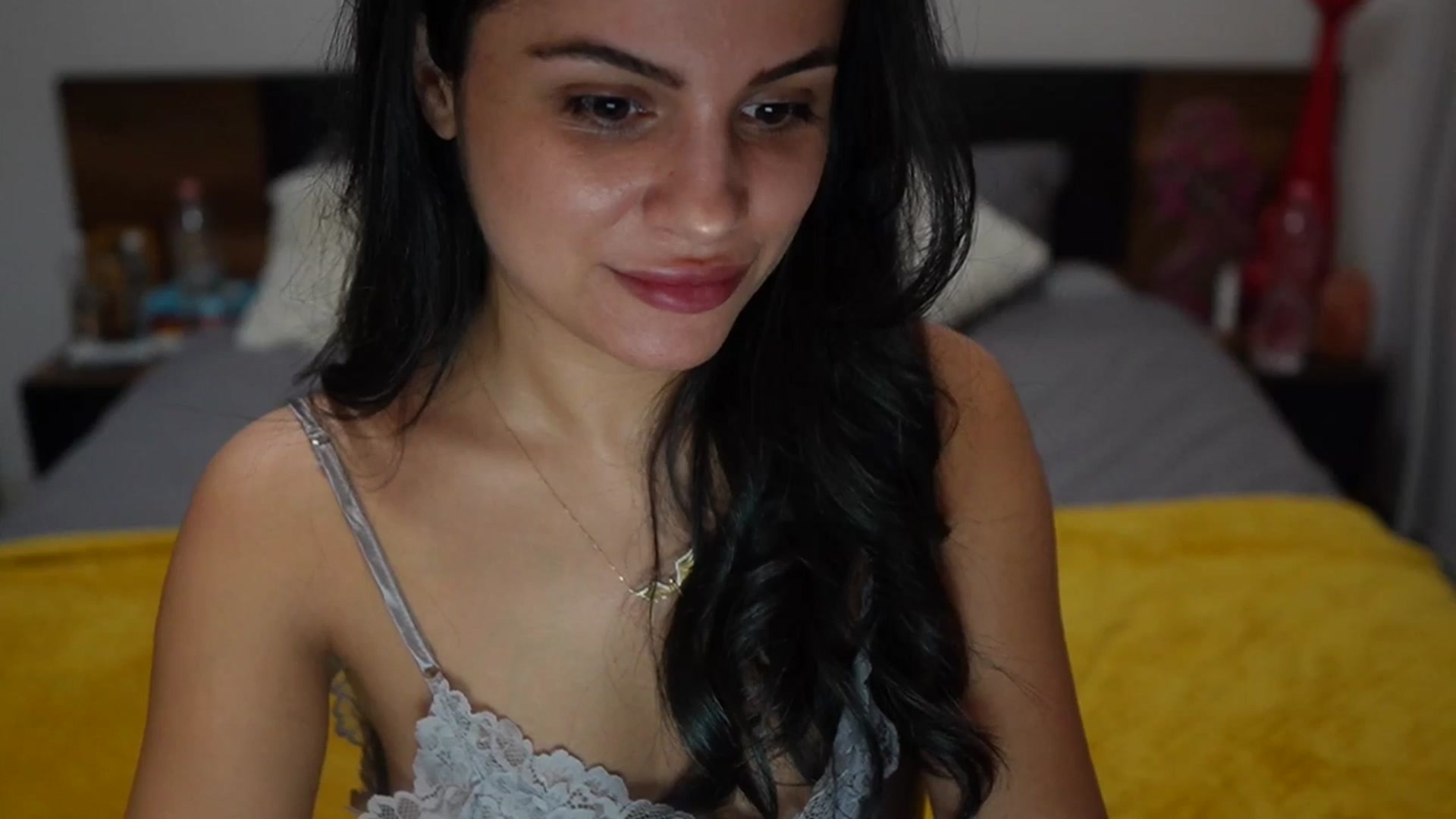 Gallery image thumbnail from TinyAndrea's myfreecams stream on, 05/18/2025, 03:43 image 20 of 20