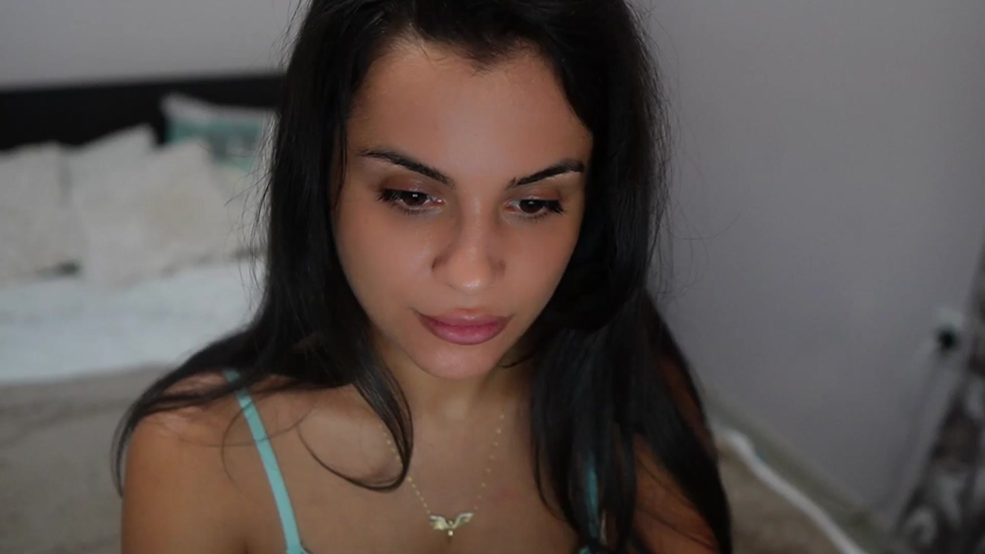 Gallery image thumbnail from TinyAndrea's myfreecams stream on, 06/22/2025, 03:22 image 17 of 20