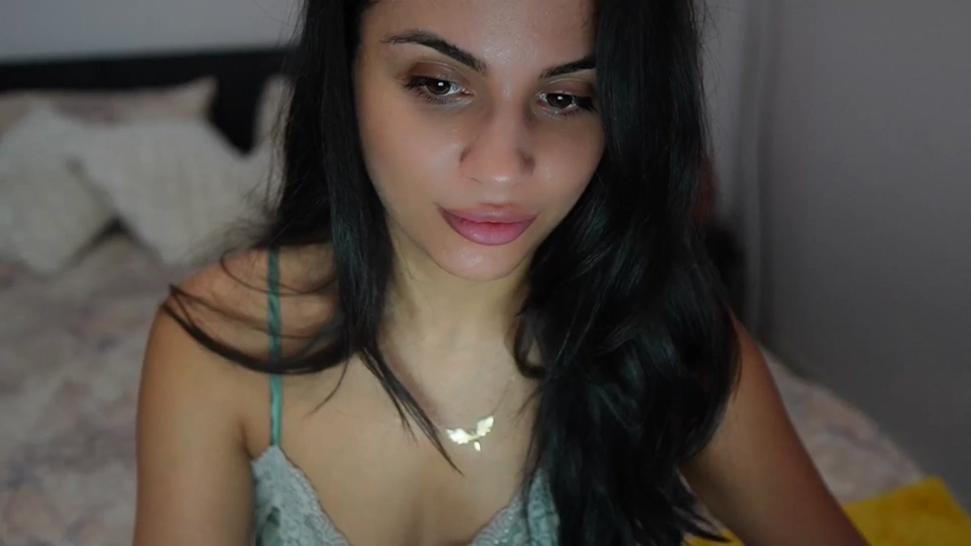 Gallery image thumbnail from TinyAndrea's myfreecams stream on, 07/06/2025, 05:00 image 10 of 20