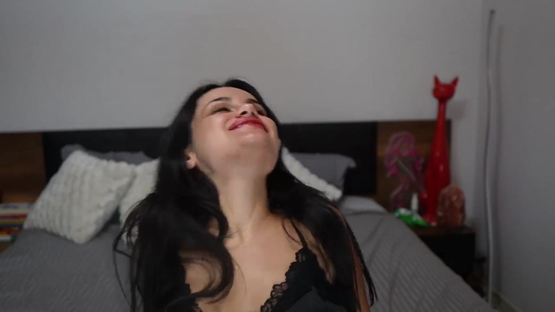 Gallery image thumbnail from TinyAndrea's myfreecams stream on, 07/25/2025, 03:42 image 12 of 20
