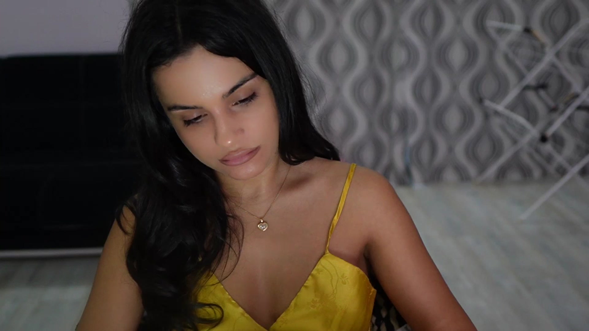 Gallery image thumbnail from TinyAndrea's myfreecams stream on, 09/09/2025, 04:09 image 19 of 20