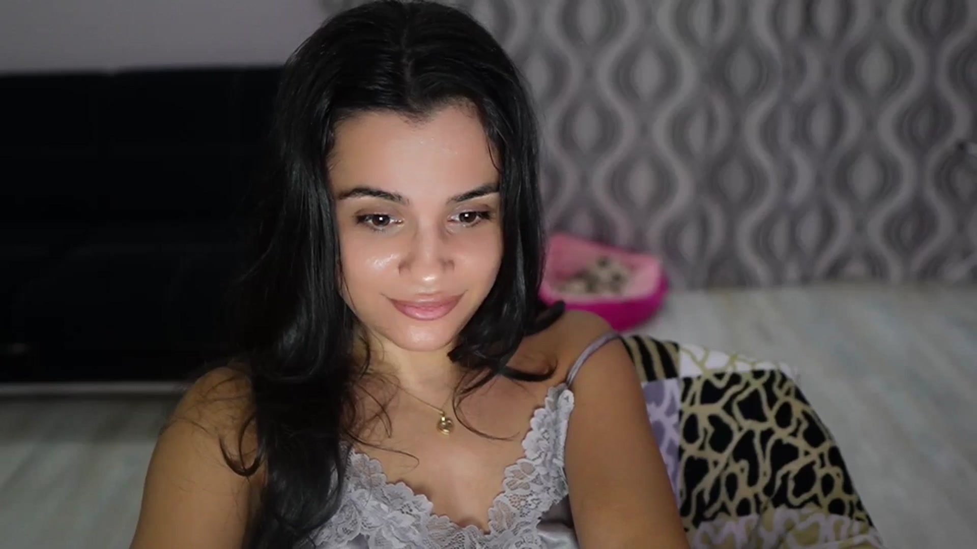 Gallery image thumbnail from TinyAndrea's myfreecams stream on, 09/23/2025, 03:58 image 19 of 20