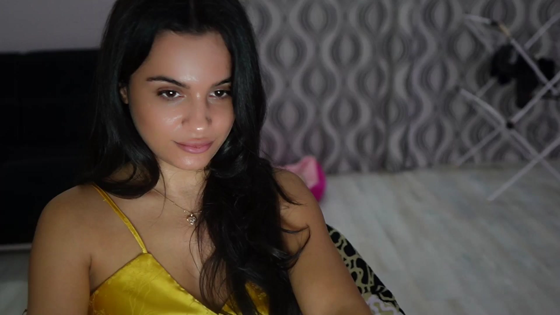 Gallery image thumbnail from TinyAndrea's myfreecams stream on, 09/24/2025, 04:06 image 15 of 20
