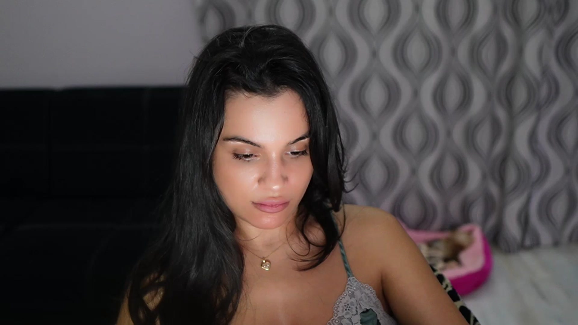 Gallery image thumbnail from TinyAndrea's myfreecams stream on, 09/25/2025, 04:25 image 9 of 20