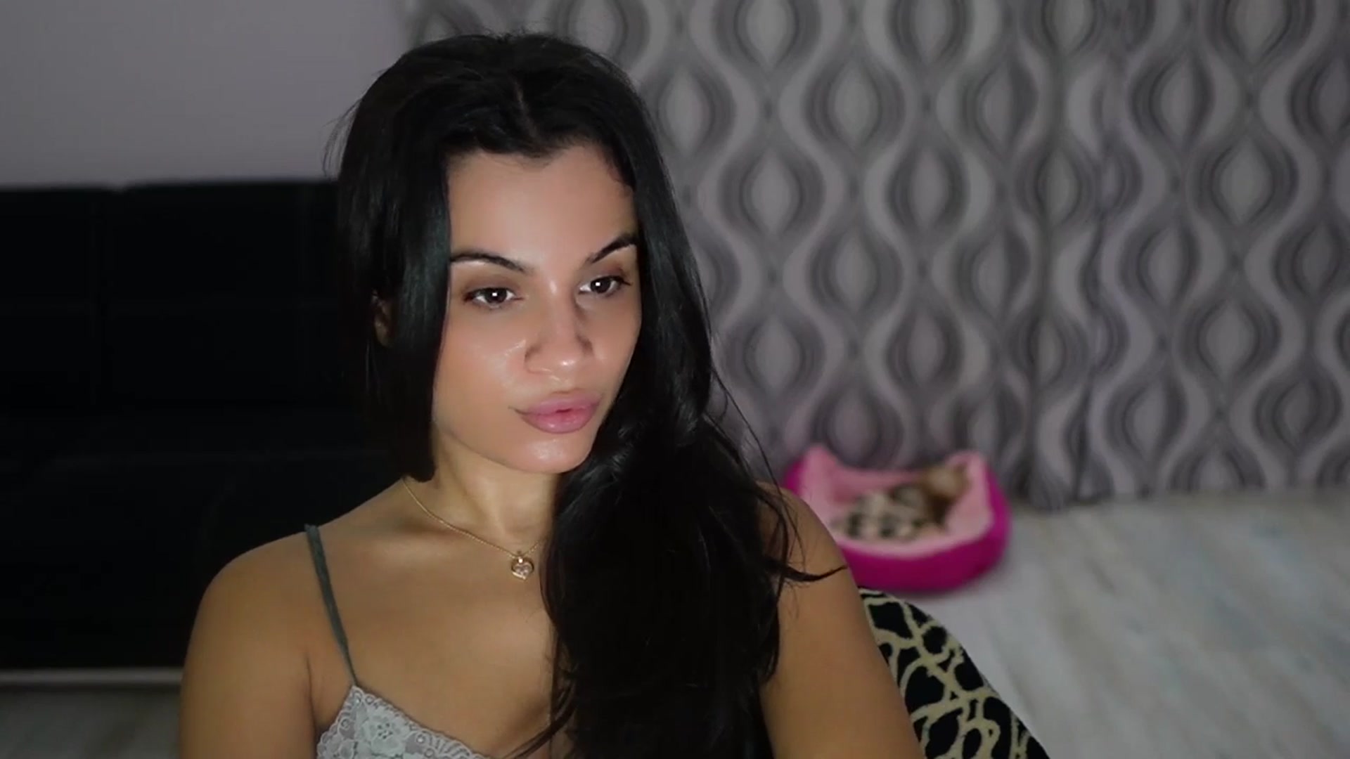 Gallery image thumbnail from TinyAndrea's myfreecams stream on, 09/25/2025, 04:25 image 3 of 20