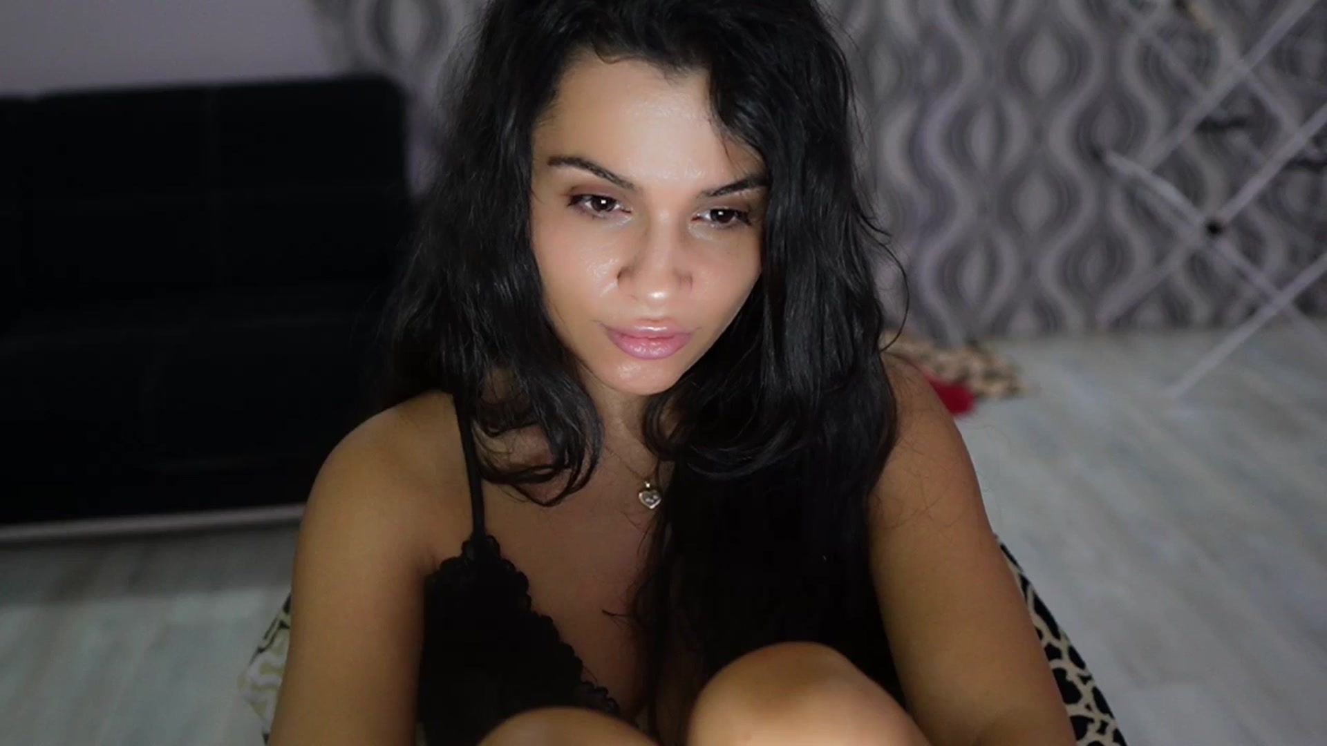 Gallery image thumbnail from TinyAndrea's myfreecams stream on, 09/30/2025, 04:27 image 17 of 20