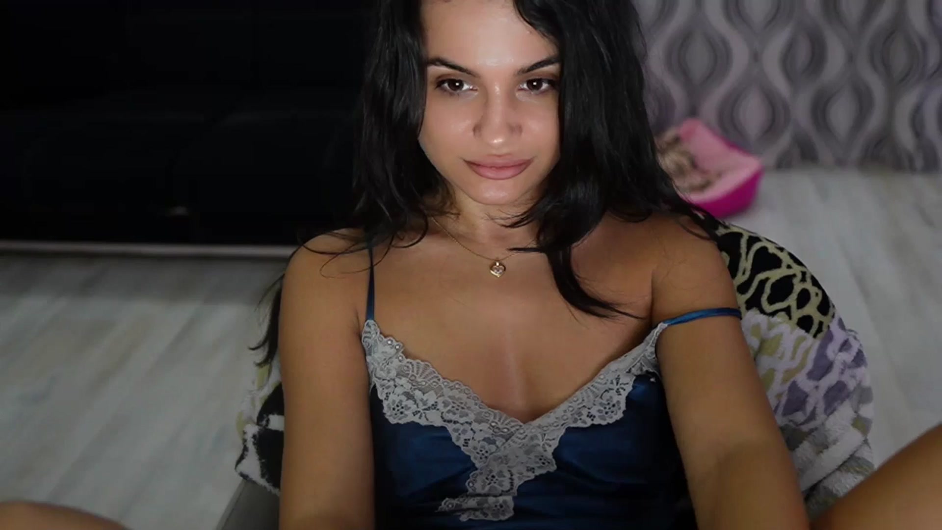 Gallery image thumbnail from TinyAndrea's myfreecams stream on, 10/02/2025, 05:07 image 11 of 20