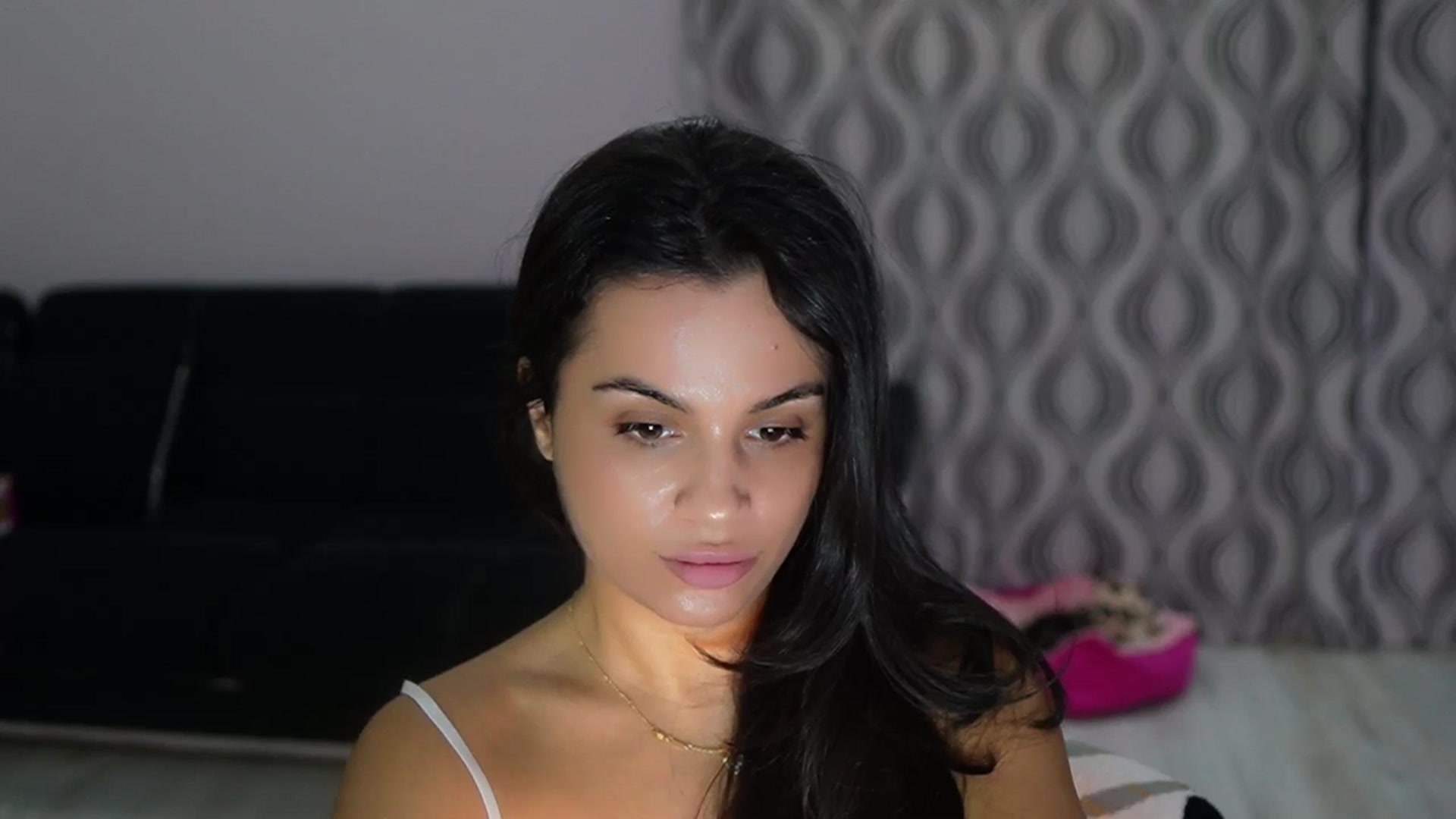 Gallery image thumbnail from TinyAndrea's myfreecams stream on, 10/07/2025, 04:40 image 9 of 20