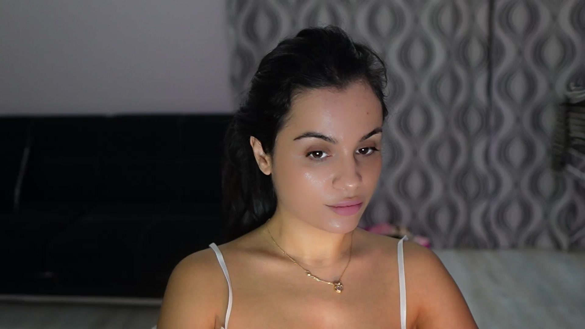 Gallery image thumbnail from TinyAndrea's myfreecams stream on, 10/07/2025, 04:40 image 1 of 20
