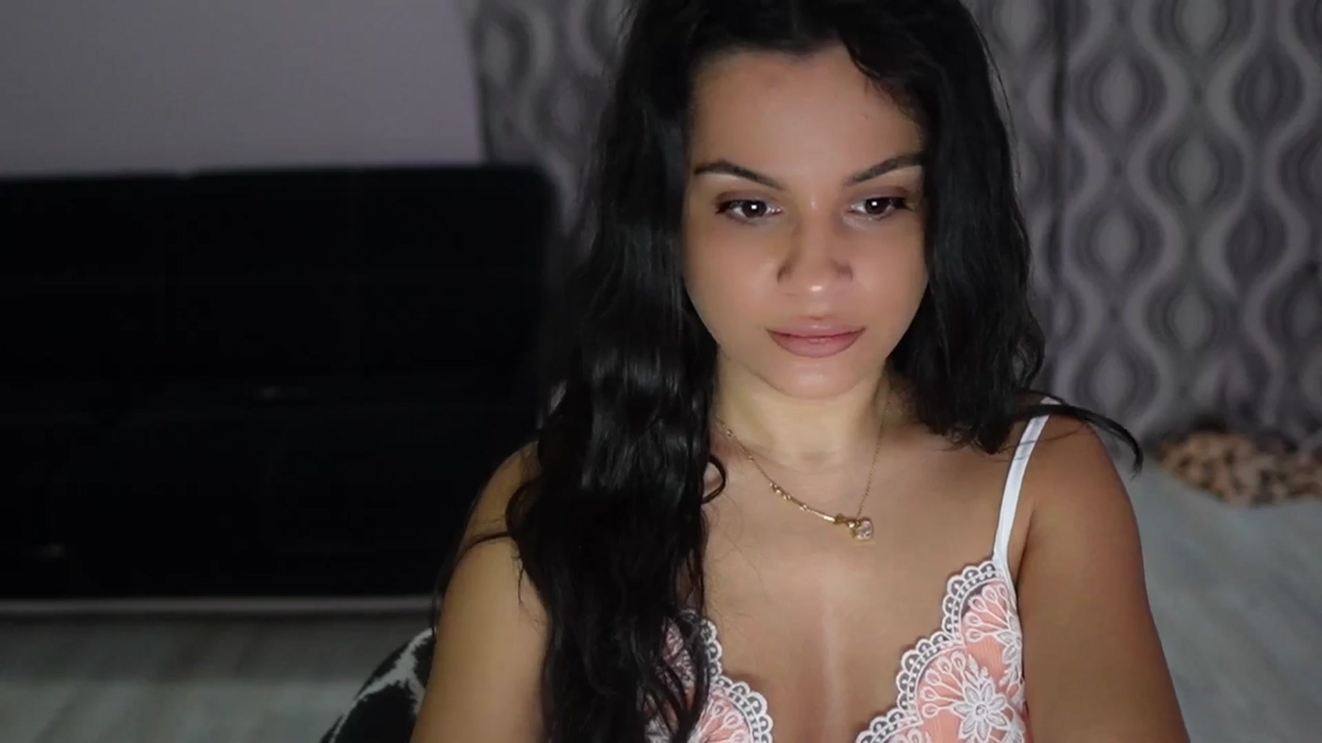 Gallery image thumbnail from TinyAndrea's myfreecams stream on, 10/14/2025, 03:20 image 10 of 20