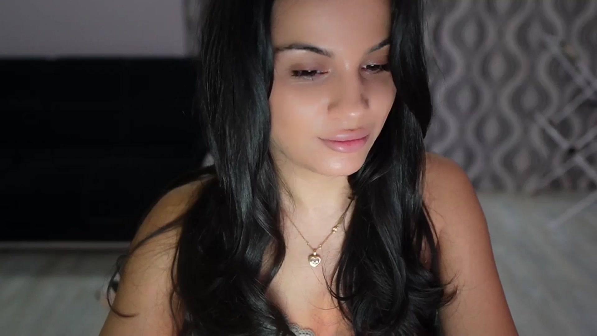Gallery image thumbnail from TinyAndrea's myfreecams stream on, 10/21/2025, 04:52 image 2 of 20
