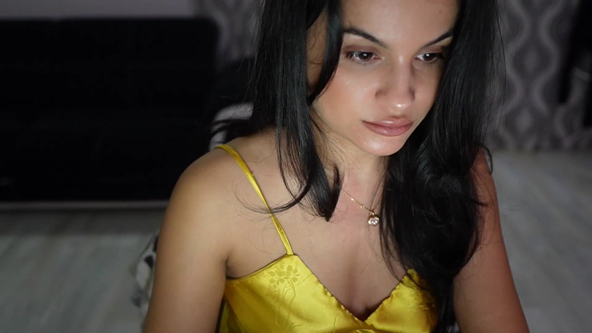 Gallery image thumbnail from TinyAndrea's myfreecams stream on, 10/23/2025, 04:37 image 5 of 20
