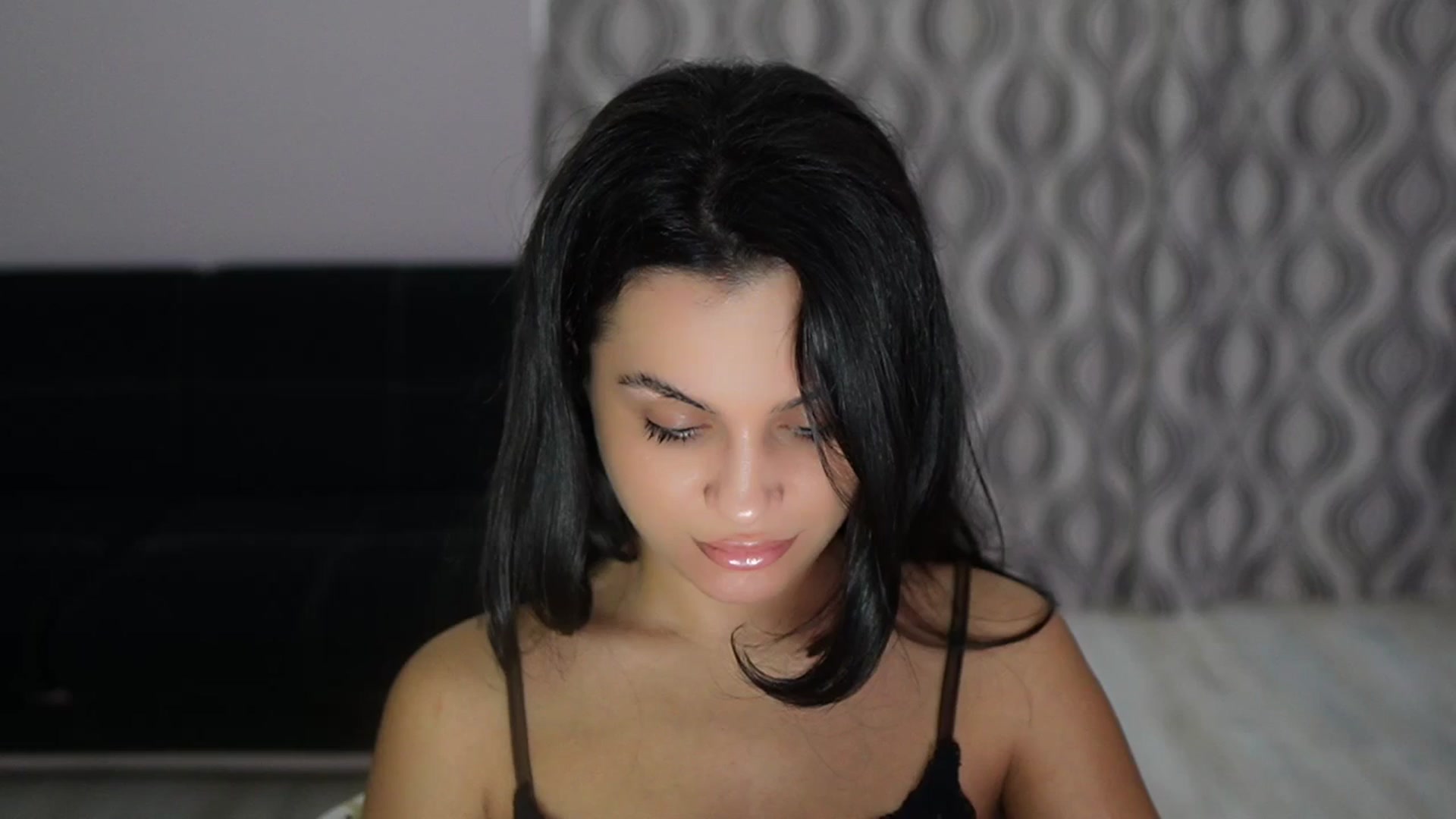 Gallery image thumbnail from TinyAndrea's myfreecams stream on, 11/07/2025, 05:39 image 1 of 20