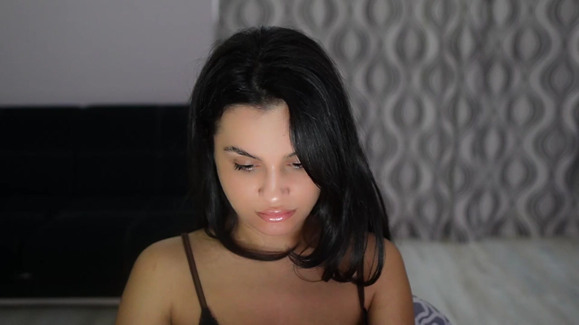 Gallery image thumbnail from TinyAndrea's myfreecams stream on, 11/07/2025, 05:39 image 11 of 20