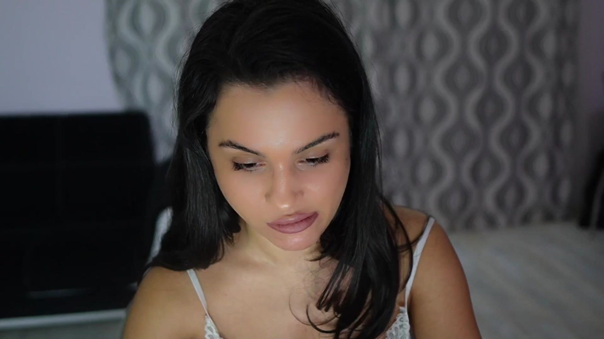 Gallery image thumbnail from TinyAndrea's myfreecams stream on, 11/11/2025, 05:26 image 11 of 20