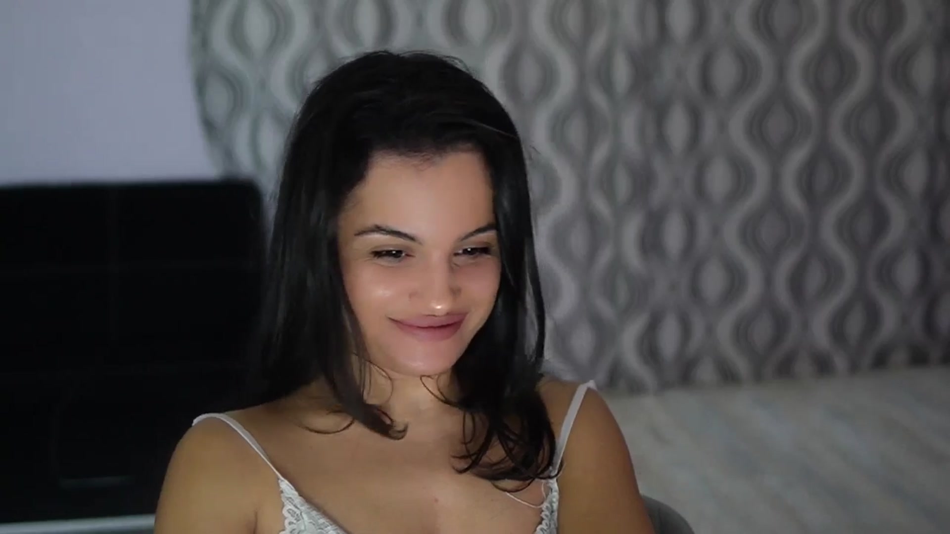 Gallery image thumbnail from TinyAndrea's myfreecams stream on, 11/11/2025, 05:26 image 18 of 20
