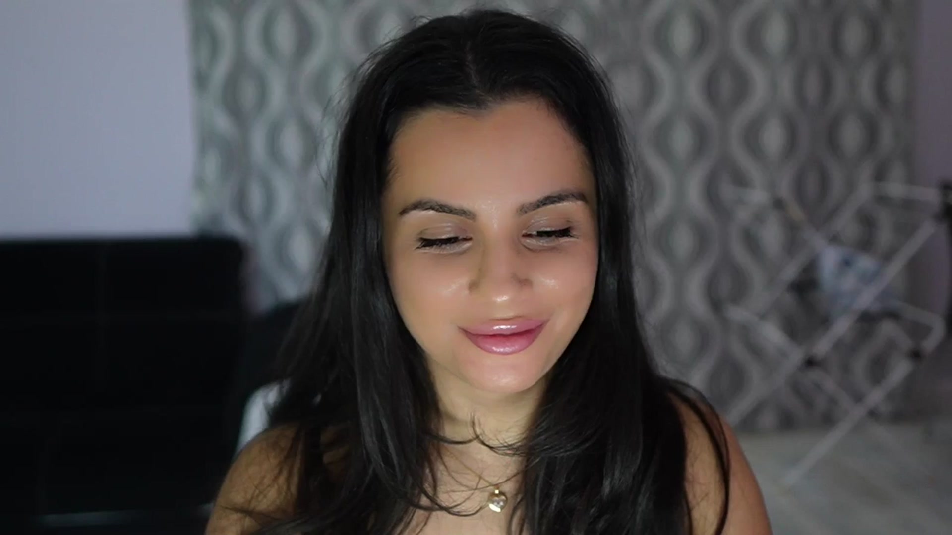 Gallery image thumbnail from TinyAndrea's myfreecams stream on, 11/27/2025, 04:44 image 7 of 20