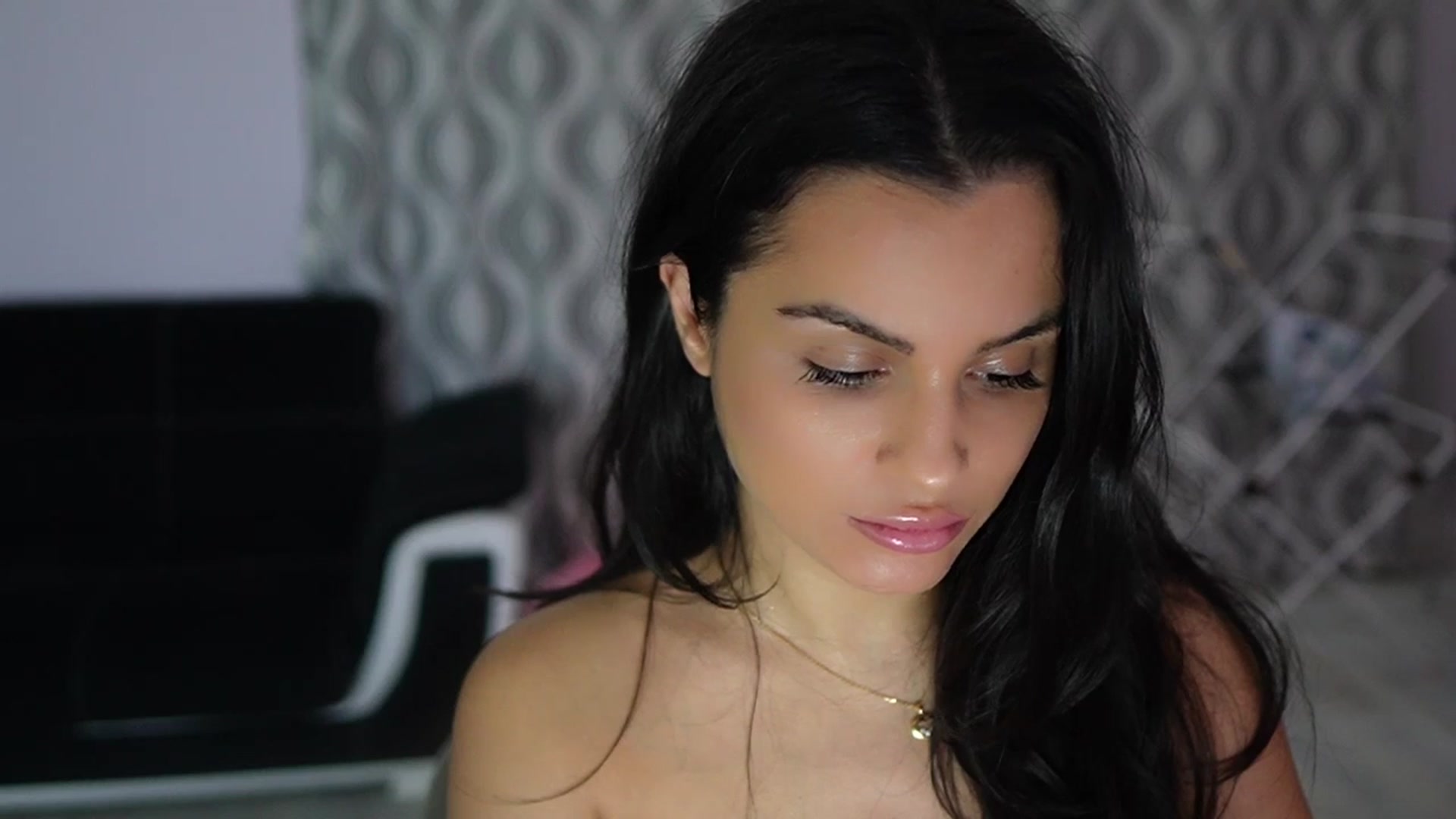 Gallery image thumbnail from TinyAndrea's myfreecams stream on, 11/27/2025, 04:44 image 5 of 20