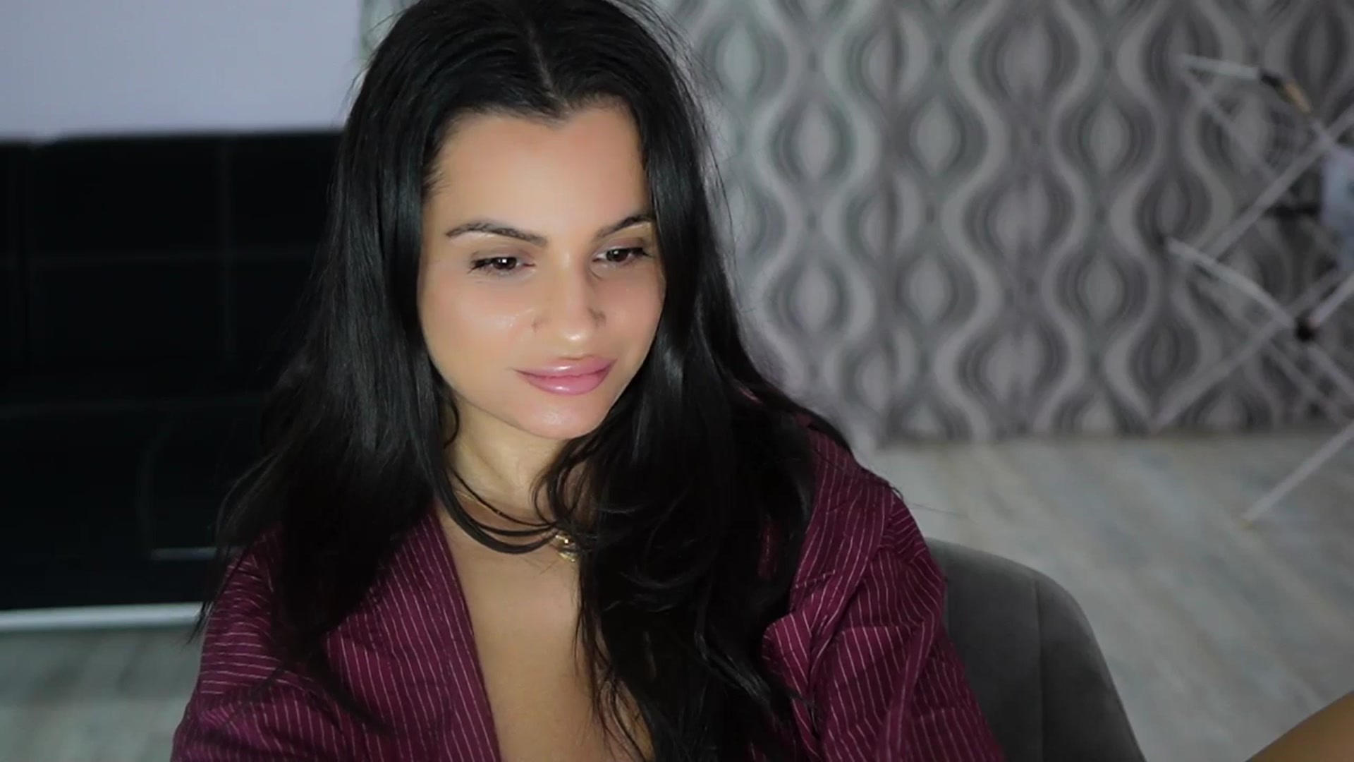 Gallery image thumbnail from TinyAndrea's myfreecams stream on, 11/27/2025, 04:44 image 14 of 20