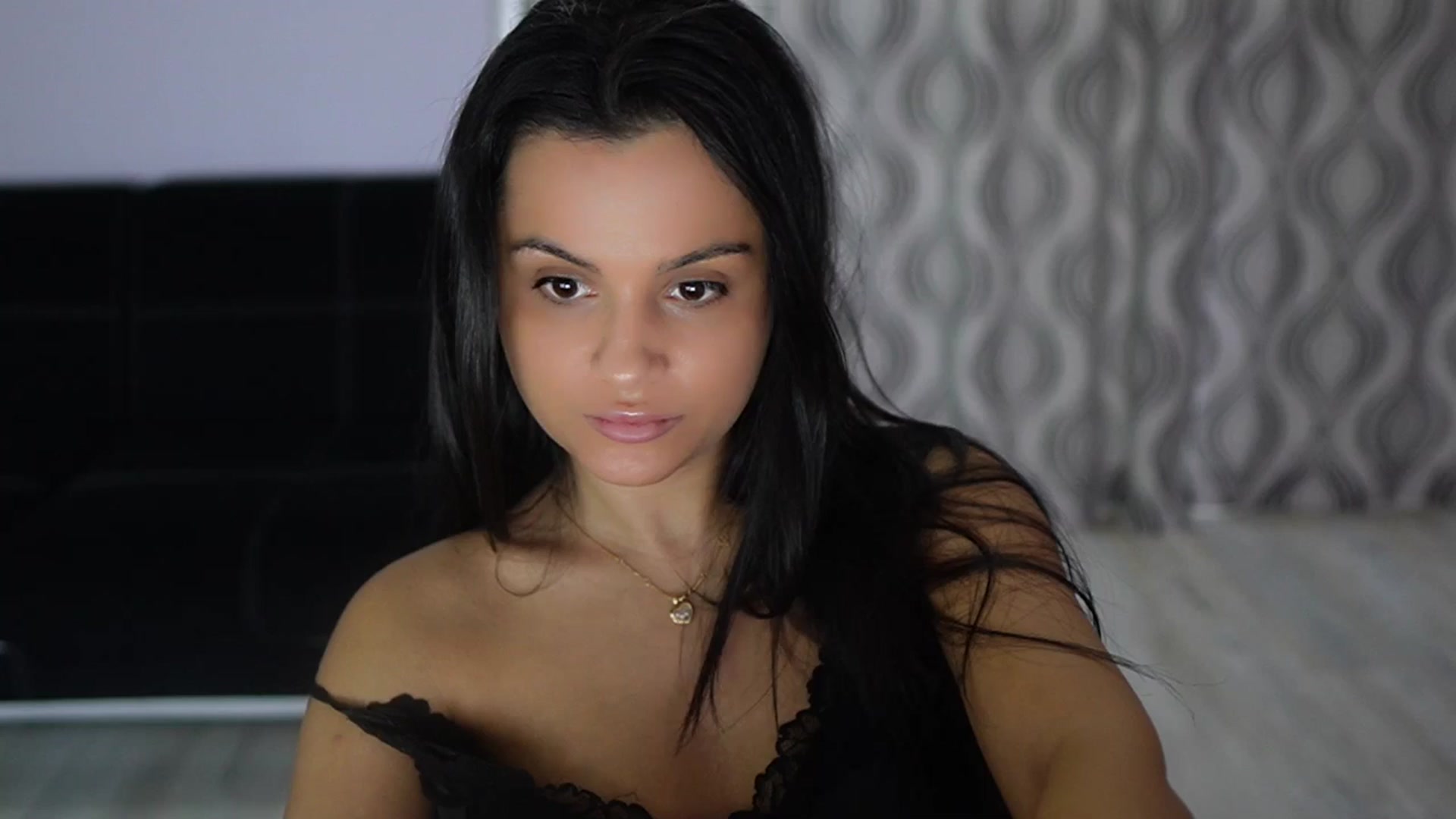 Gallery image thumbnail from TinyAndrea's myfreecams stream on, 12/04/2025, 06:59 image 16 of 20